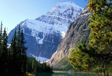 赛场情报莱万特战胜强敌实力出众